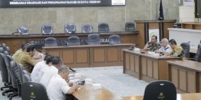 Komisi II DPRD Kota Cirebon Minta Pemkot Perbaiki Drainase yang Rusak dan Tersumbat