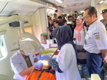 KAI Daop 3 Adakan Pengobatan Gratis dengan Rail Clinic di Stasiun Ketanggungan Brebes