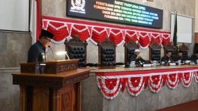 Lewat Rapat Paripurna, DPRD dan Pj Bupati Setujui RPJPD 2025-2045