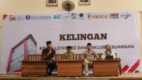 OJK Cirebon Perluas Pemahaman Keuangan Syariah di Kalangan Mahasiswa dan Santri