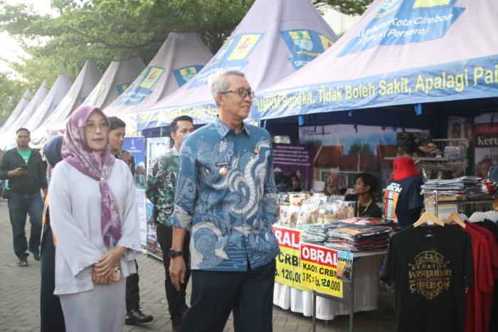 Peringati Hari Koperasi, DKUKMPP Kota Cirebon Gelar Bazar UMKM