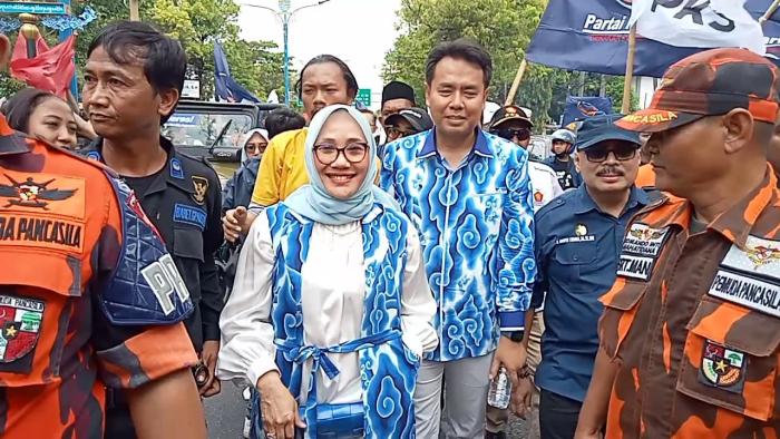 Pasangan 'Beres' Fokus Pariwisata dan Infrastruktur: Eti Herawati-Suhendrik Daftar Pilwalkot Cirebon