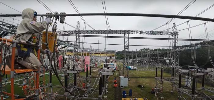 UPT Cirebon Sukses Lakukan Pemeliharaan Busbar, Perayaan Imlek Bebas Gangguan Listrik